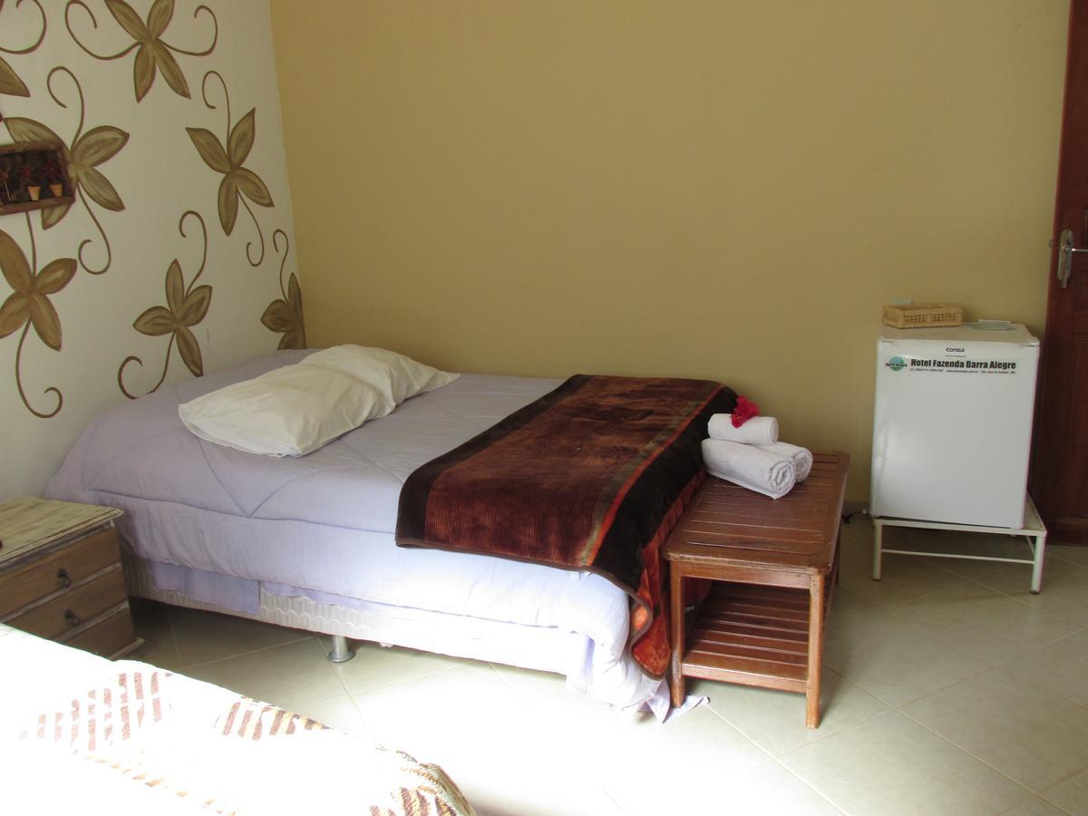 Hotel Fazenda Barra Alegre Sao Jose do Goiabal Buitenkant foto
